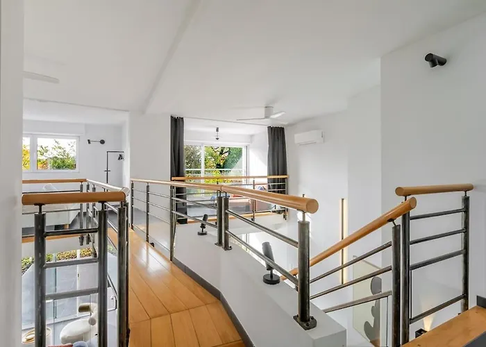 De Reve - Sauna - - Babyfoot - Arcade *